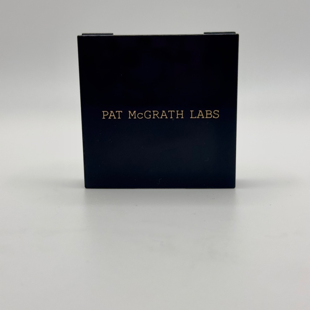 Pat McGrath Labs Black Compact